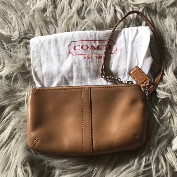 Leather Coach Wrislet - Picture 2 of 11